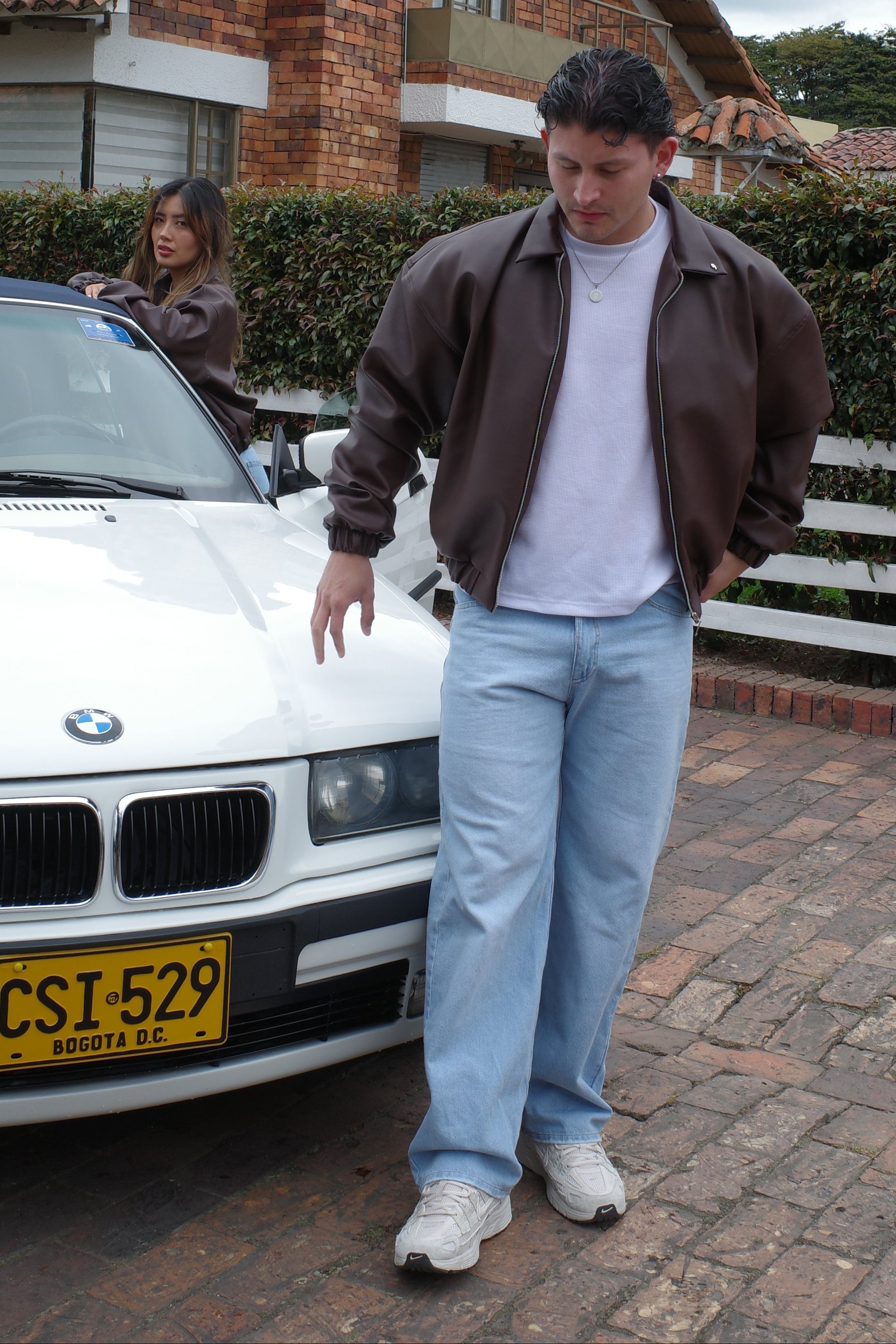 MEN LOOSE STRAIGHT JEANS 01