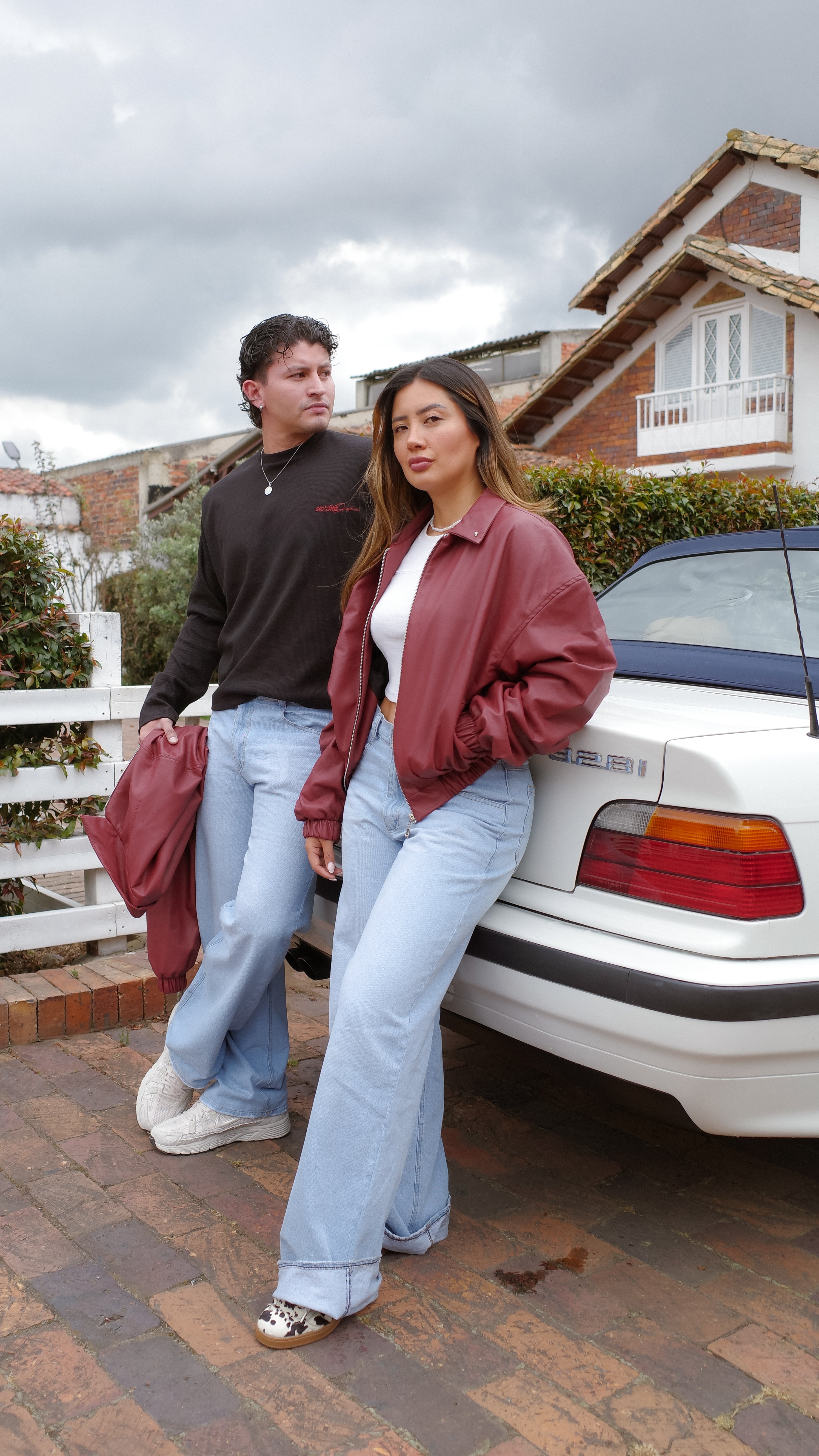 MEN LOOSE STRAIGHT JEANS 01